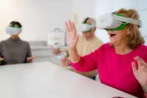 Terapia de Realidad Virtual para la Estimulación Cognitiva: Ejercitando la Mente, Potenciando el Cerebro